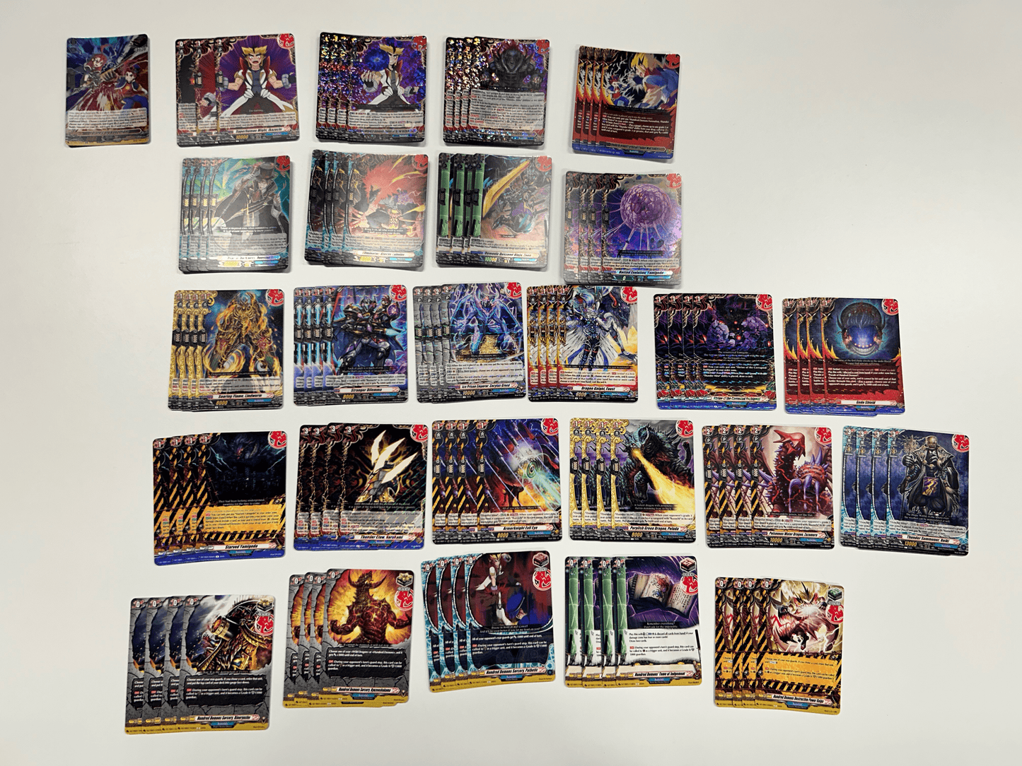 Cardfight!! Vanguard - Future Card Buddyfight Ikazuchi / Yamigedo Hundred Demons Split Bundle